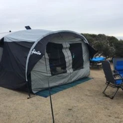 PahaQue Safari Alto Deluxe Front Wall With Windows Accessory - AWAFWA