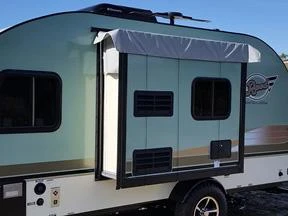 PahaQue R-POD Teardrop Trailer Slideout Wall Cover - RPSOC 1 PahaQue R-POD Teardrop Trailer Slideout Wall Cover - RPSOC